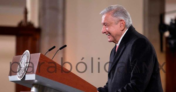 Celebra López Obrador aprobación del Plan B de la Reforma Electoral