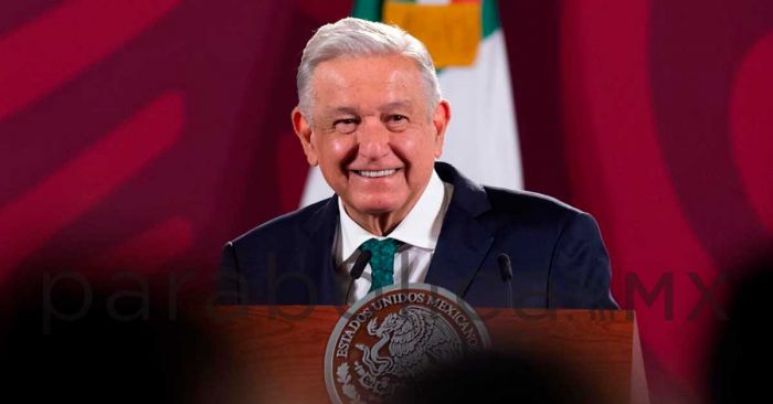 Presenta López Obrador lista de invitados para el Grito de Independencia