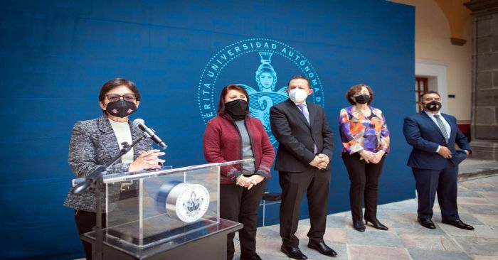 Inauguran exposici&oacute;n &ldquo;Territorios discontinuos de sus l&iacute;mites y contenidos&rdquo; en la BUAP