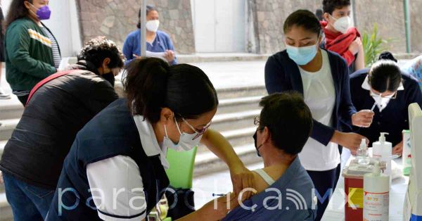 Completará Puebla esquemas de vacunación contra la Covid-19 a mayores de 5 años