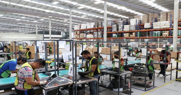 Ocupa Puebla primer lugar en crecimiento manufacturero durante abril 2023: Economía