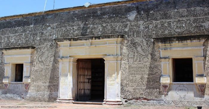 Supervisan obras de rehabilitación en la Casa del Diablo en San Andrés Cholula