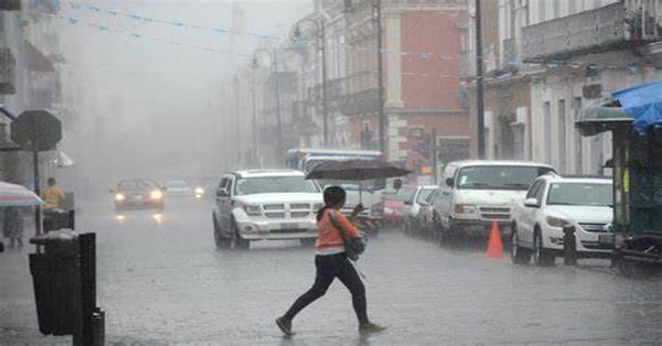 Provocará huracán Norma chubascos en Puebla