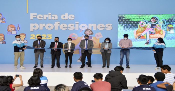 Inauguran en la BUAP Feria de Profesiones 2023