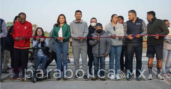 Entrega alcalde la rehabilitaci&oacute;n del Parque Laguna de Chapulco