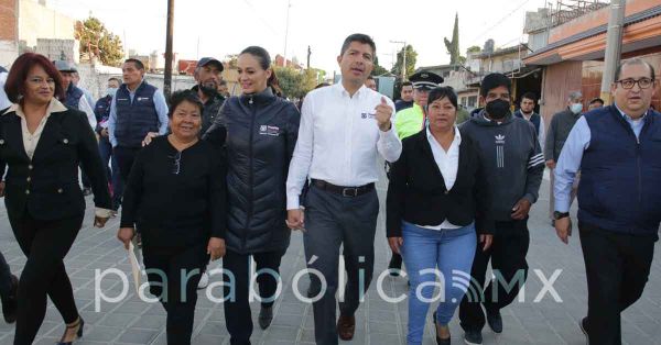 Entrega ayuntamiento vialidades en Loma Linda