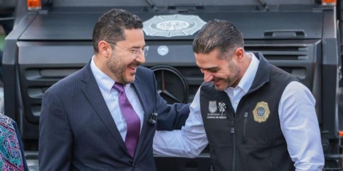 Desconoce Mart&iacute; Batres audio contra Omar Garc&iacute;a Harfuch