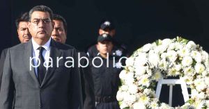 Homenajean Sergio Salomón y SSP a Policía caído en cumplimiento del deber
