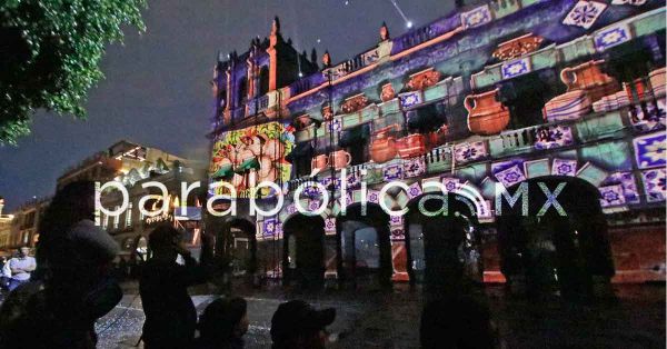 Acapara al turismo el videomapping &quot;Puebla: Ciudad de Guardianes&quot;