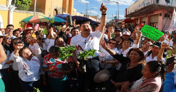 Confía Armenta su victoria en la encuesta de Morena