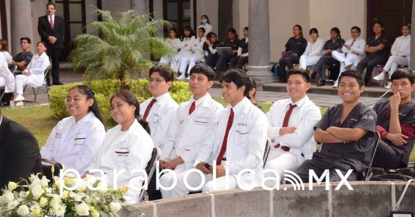 Imparte José Narro Robles la plática “La Salud en México” en la Universidad de la Salud