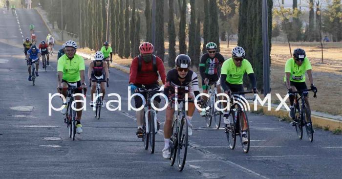 Vive Puebla capital el Duatlón BUAP Misternnis