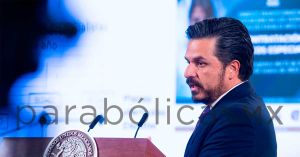 Reclutará IMSS a otros 600 médicos cubanos: Zoé Robledo