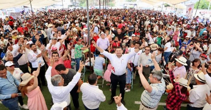 Encabeza Armenta cruzada por la salud y el medio ambiente en Puebla