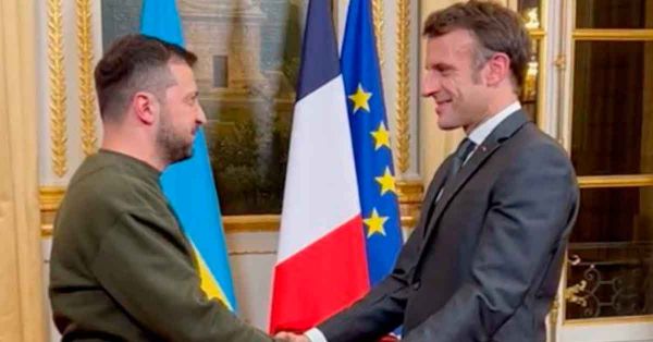 Extienden Macron y a Zelenski alianza Francia-Ucrania