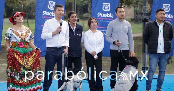 Inaugura Eduardo Rivera la segunda cancha pública de pádel en el municipio