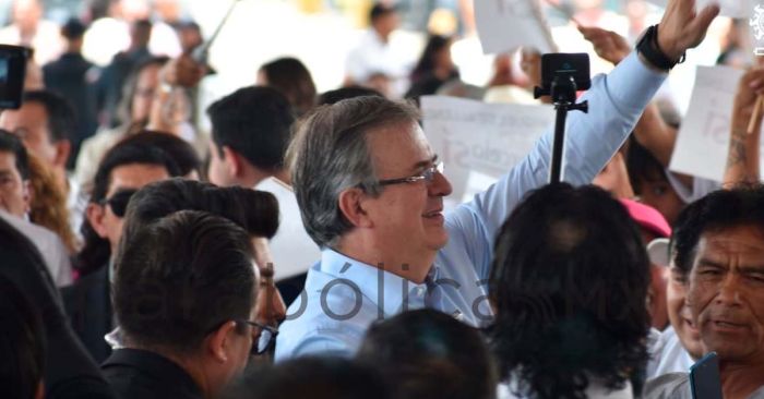 Si gobernadores quieren coordinar campañas políticas de “corcholatas”, que pidan licencia: Ebrard