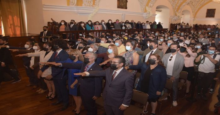 Toman protesta los miembros del Consejo Universitario, periodo 2023-2025