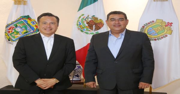 Se reúne Sergio Salomón con Cuitláhuac García, gobernador de Veracruz