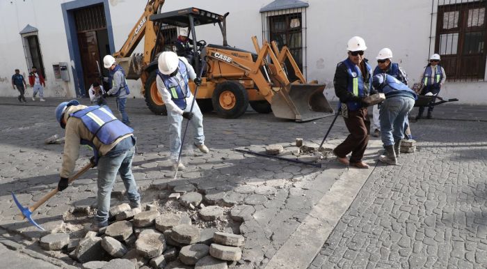 Atienden obras en el Centro una demanda histórica de la ciudad: Eduardo Rivera