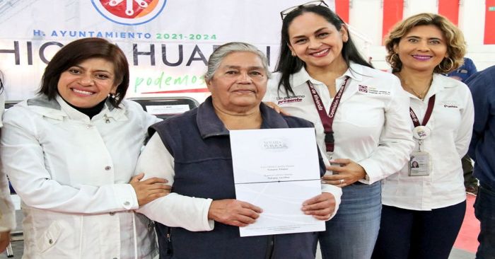 Ofrecen en Puebla certeza jurídica a familias de Chignahuapan