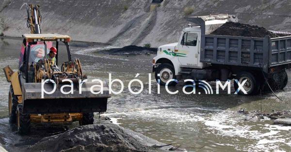 Limpieza de barrancas, para prevenir inundaciones: Eduardo Rivera