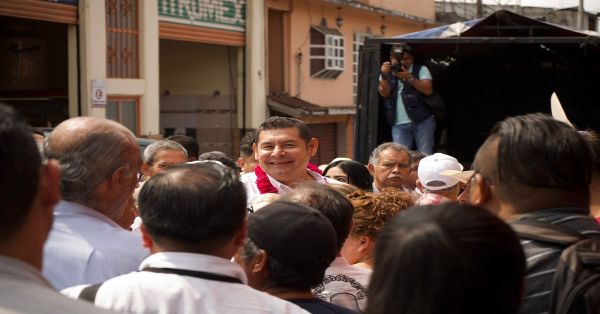 Llega Armenta a Tlatlauquitepec con campaña de reforestación