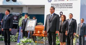 Encabeza gobernador homenaje al elemento Juan Pablo Ramos Morales