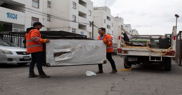 Pone Ayuntamiento de Puebla en marcha programa de descacharrizaci&oacute;n