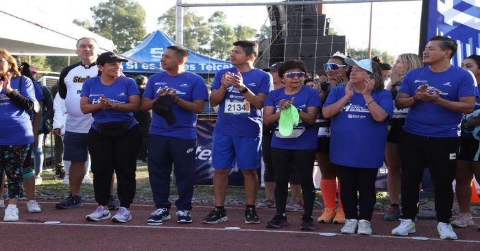 Acude Eduardo Rivera al Medio Maratón del Día del Padre en Cholula