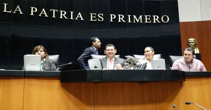 Eligen a Armenta como presidente de la mesa directiva del Congreso de la Unión