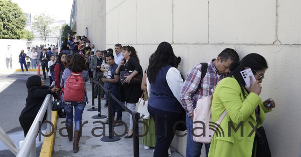 Cierran vialidades en protesta del Poder Judicial; “no vamos a titubear”, afirma gobernador