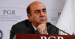 Ingresa nuevamente Murillo Karam al Instituto Nacional de Cardiología
