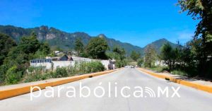 Inauguran la pavimentación del tramo carretero La Estación-Amila en Teziutlán