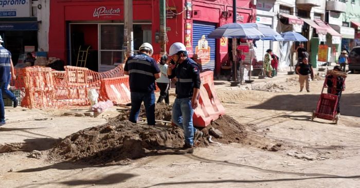 Pide Eduardo Rivera a Agua de Puebla sea haga responsable de la falta de señalética en sus obras