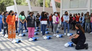 Dan capacitación en Primeros Auxilios a personal de Estancias Infantiles de la capital