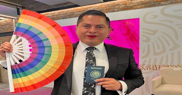 Emiten en Edomex el primer pasaporte no binario de M&eacute;xico
