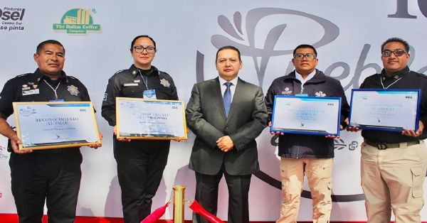 Reconoce sector empresarial labor de policías de San Andrés Cholula