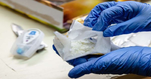 Analiza Suiza proyecto para legalizar la cocaína