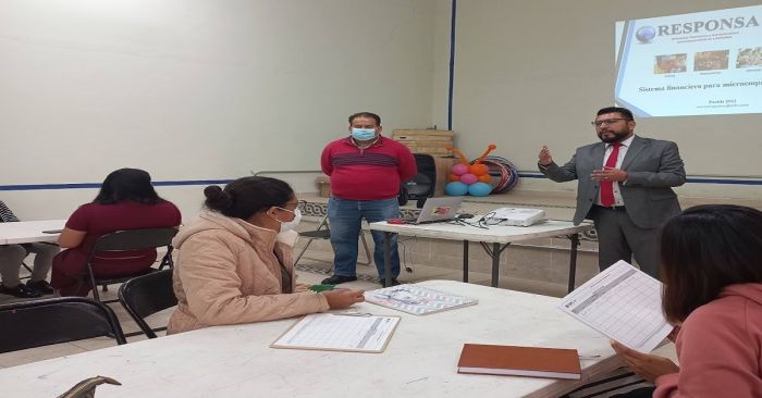 Capacitan a emprendedores de San Jerónimo Caleras