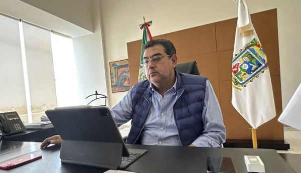 Sostiene Sergio Salomón reuniones con el gabinete y gobernadores de la Megalópolis ante la actividad del Popocatépetl