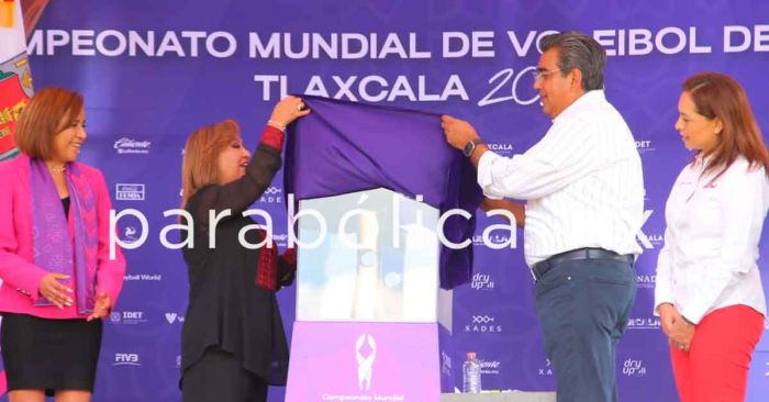 Preside Sergio Salomón el “Trophy Tour” del Campeonato de Voleibol de Tlaxcala