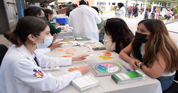 Realizan Jornada de Acompa&ntilde;amiento Universitario en Contadur&iacute;a de la BUAP