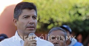 Ofrece Eduardo Rivera garantizar la seguridad de migrante en Puebla