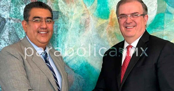 Se reúne Sergio Salomón Cespedes con el Canciller Marcelo Ebrard