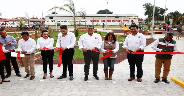 Inauguran obras para el desarrollo y bienestar en Cuyoaco