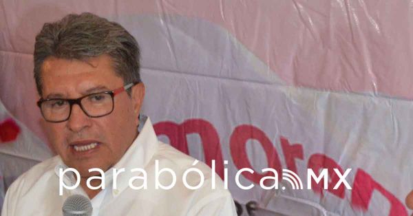 Desde Tehuacán, descarta Monreal ceder en sus aspiraciones presidenciales