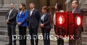 Entrega el ayuntamiento de Puebla la actualización de red de semáforos