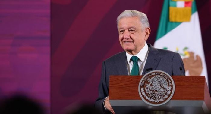 Descarta AMLO cancelar Tianguis Turístico 2024 con sede en Acapulco