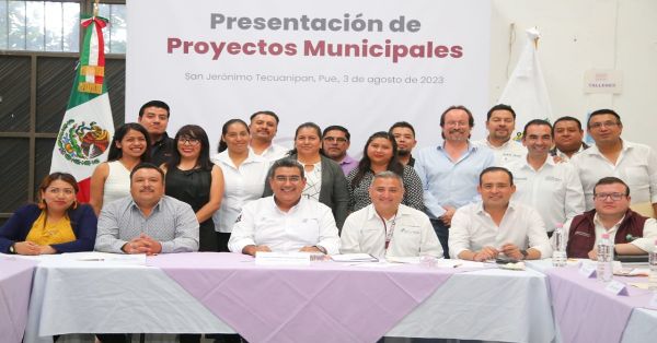 Sostiene Sergio Salomón reunión de trabajo con autoridades de San Jerónimo Tecuanipan
